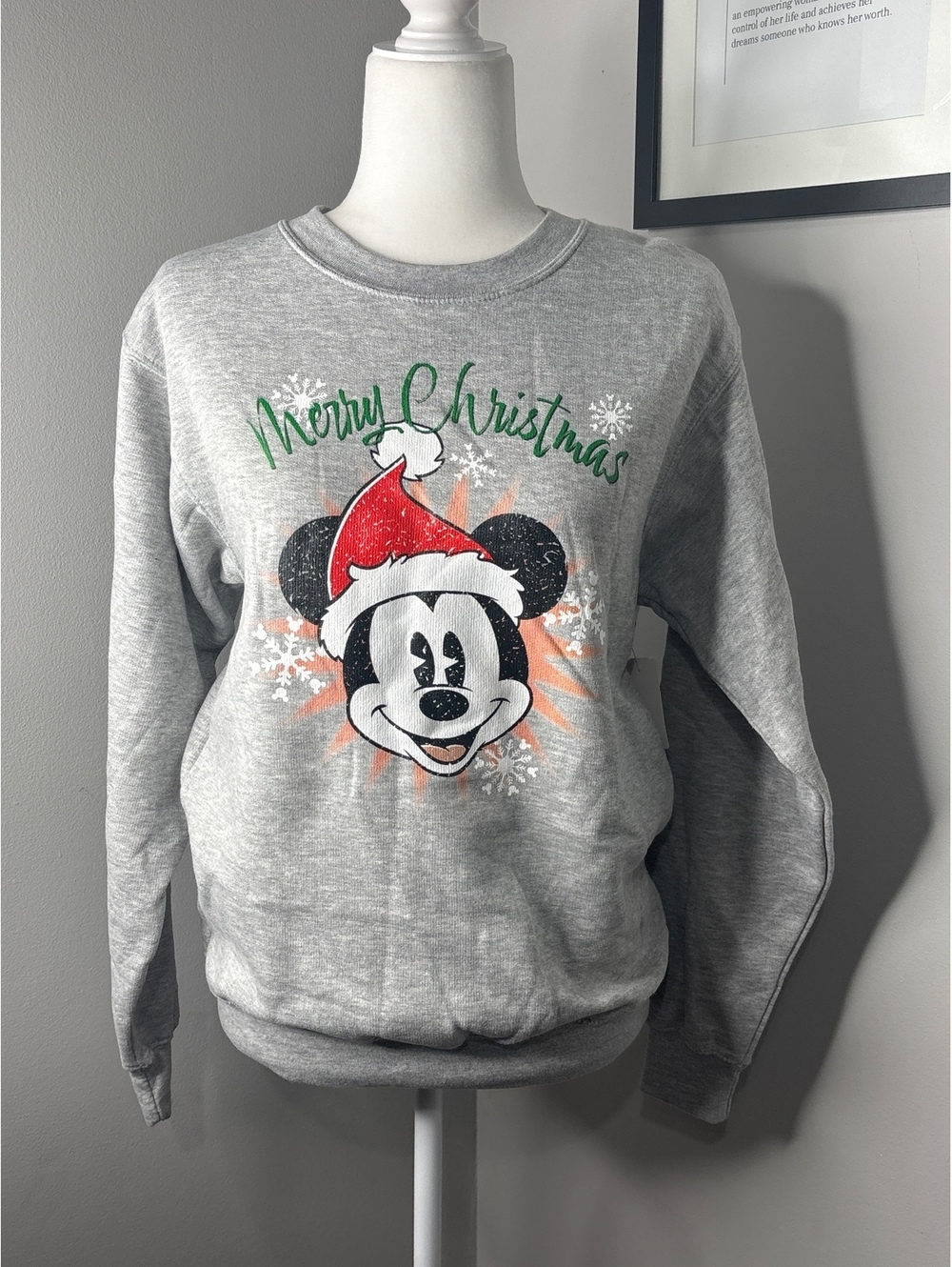 Disney Mickey Mouse Merry Christmas Grey Sweatshirt Size Small